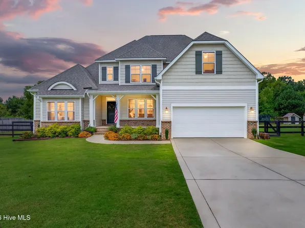 525 Daylily Court, Carthage, NC 28327