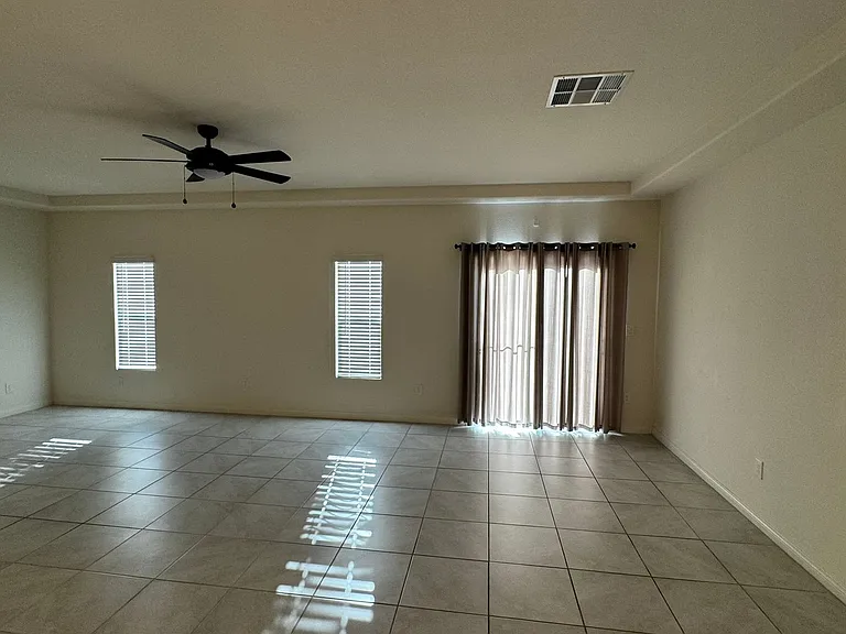 9896 Panther Hollow St — Photo 10