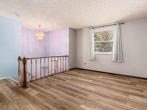4th image of 309 Idlebrook Pl