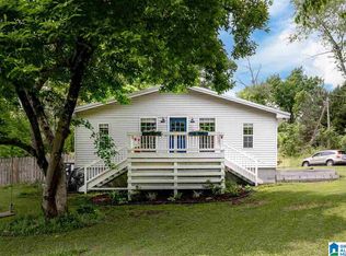 2930 Queenstown Rd, Trussville, AL 35173