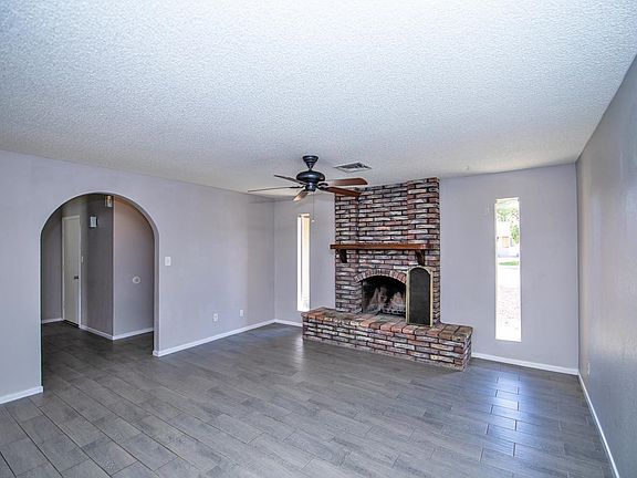 3rd image of 3076 W 18th St