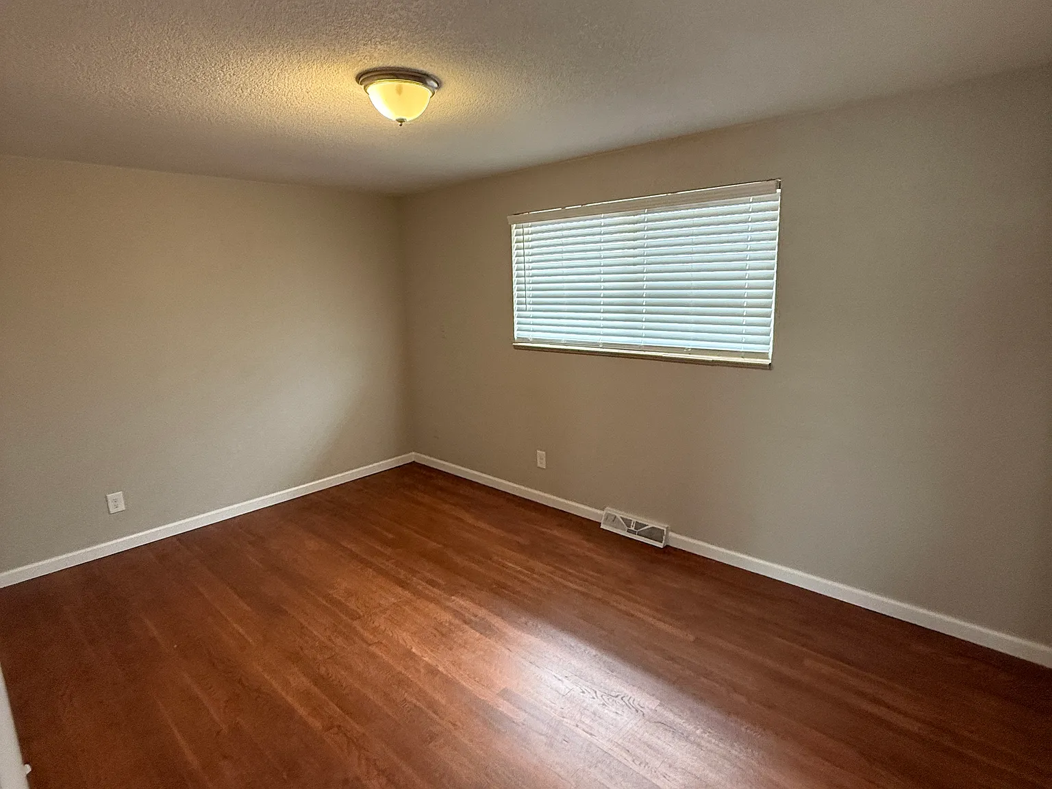 8325 Acoma St — Photo 2