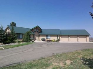 905 Renn Ln, Wenatchee, WA 98801