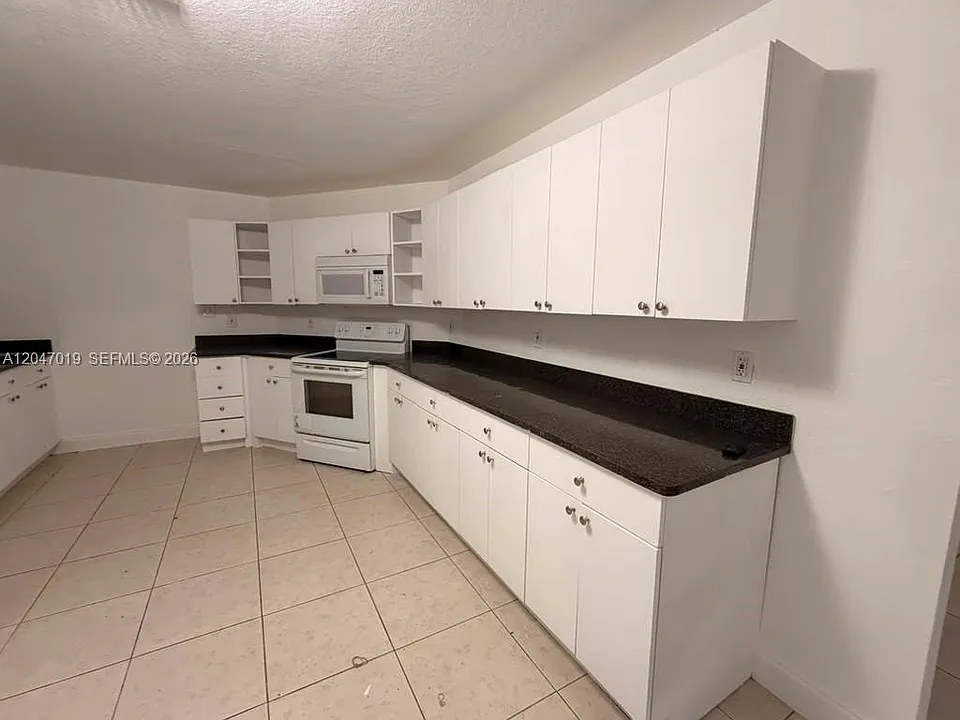 1451 Egret Rd
