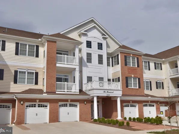15130 Heather Mill Ln Unit 102, Haymarket, VA 20169