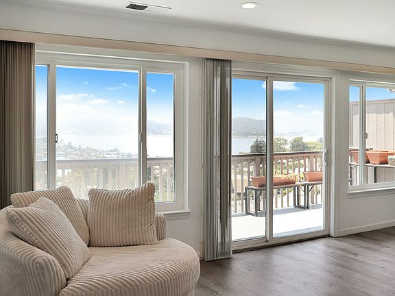 5th image of 55 Marinero Cir #301