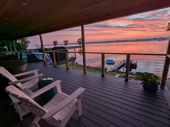 842 N Duluth Pl Unit A, Sturgeon Bay, WI 54235