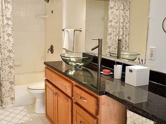 5th image of 2610 W 47th Ave #205