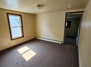 2433 Independence Ave #2, Niagara Falls, NY 14301
