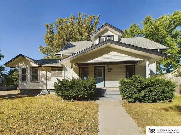 315 S F St, Milford, NE 68405