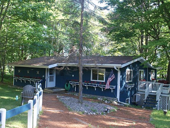 2nd image of 10310 Reible Ct