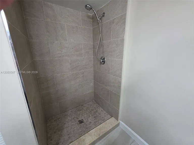 3790 N University Dr #H-1 — Photo 17