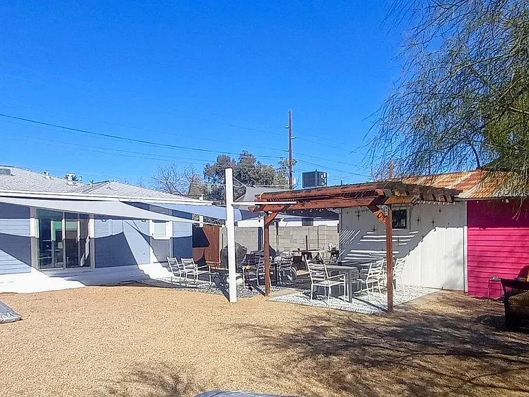 E Virginia Ave — Photo 20