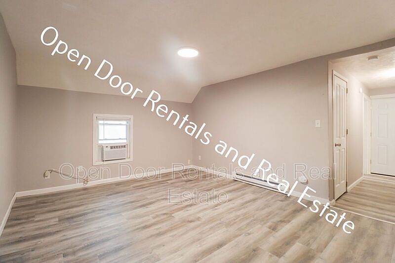 328 N State St UNIT 4, Kendallville, IN 46755 Zillow