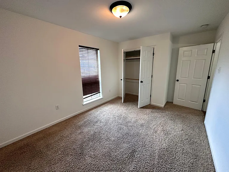 16025 Weston Court Dr — Photo 8