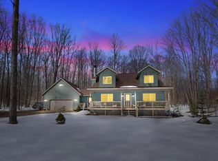 5788 Cedardale Ct, Elmira, MI 49730