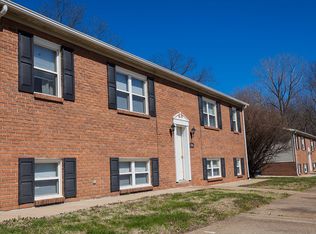 Brentwood Arms, Newburgh, IN 47630