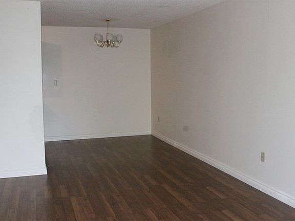 4th image of 5310 46th St