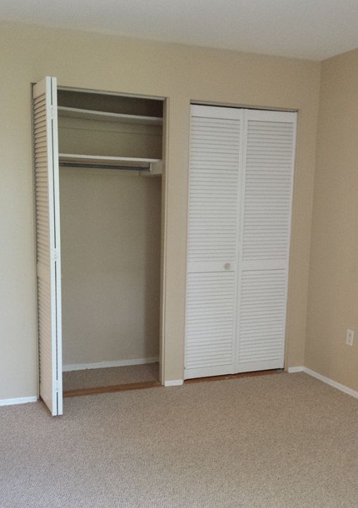 2nd image of 615 Woodland Hills Rd #2