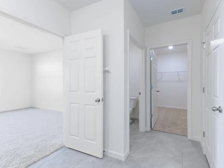 2525 SW Westfield St — Photo 32