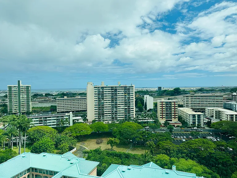 3009 Ala Makahala Pl #18F — Photo 2