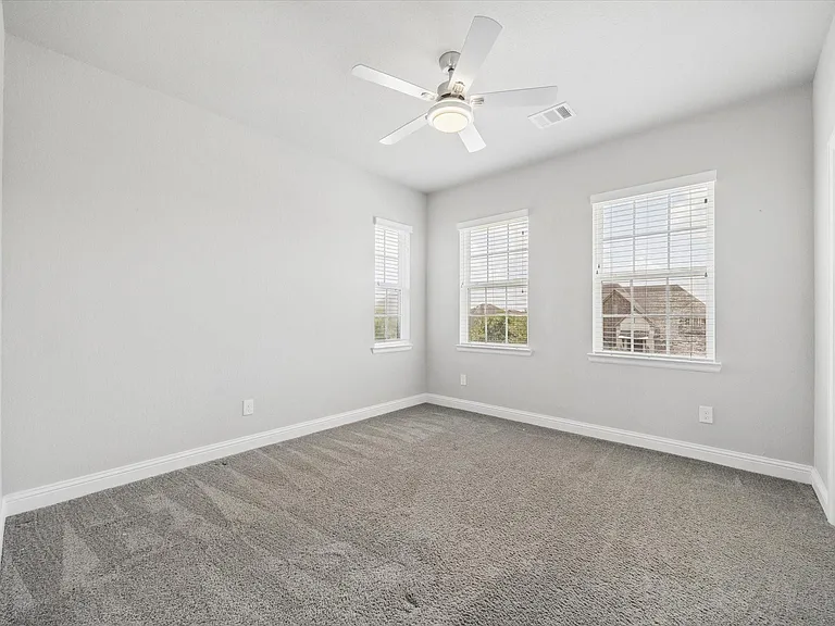 10227 Wylde Point Ln — Photo 34