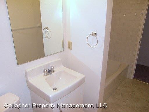 5th image of 271 Palo Alto Dr