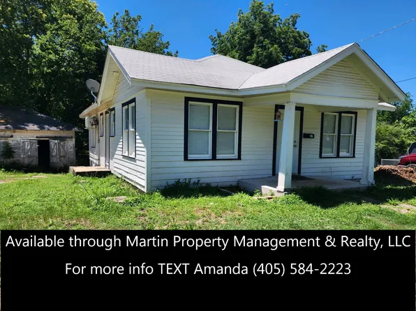 709 E 11th St, Shawnee, OK 74801