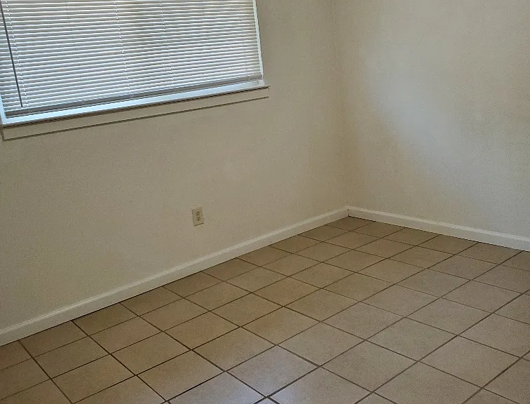 227 Clifford Ave #227 — Photo 8