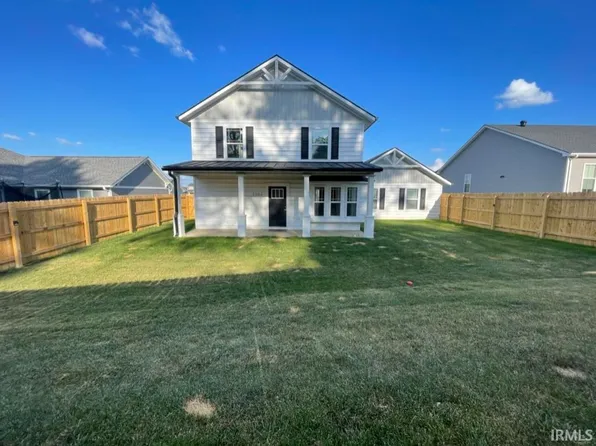 1300 N Eskew Rd, Boonville, IN 47601