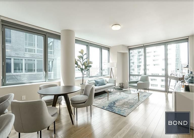 1st image of 606 W 57th St APT 814