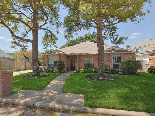 8007 Tustin Dr, Houston, TX 77095