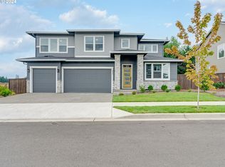 8840 N 5th St, Ridgefield, WA 98642