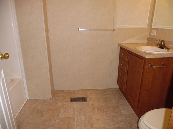 3rd image of 1250 Paree St #359