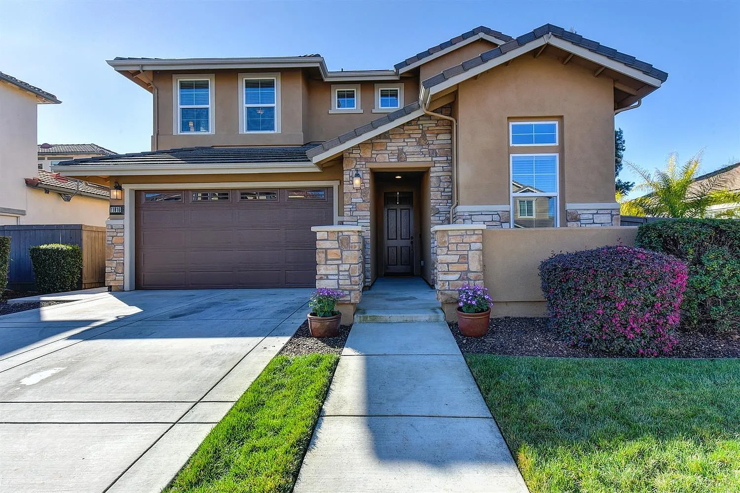 11816 Marsyas Way photo 1