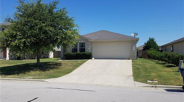 1st image of 207 Paddington Way