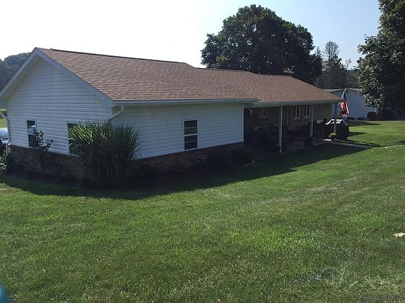 2nd image of 318 Luray Ave