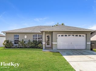 830 NE 9th Ter, Cape Coral, FL 33909