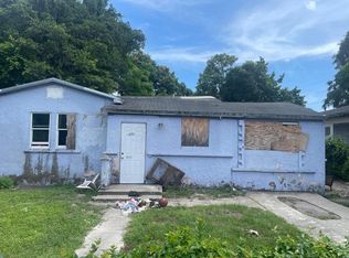 2470 NW 87th St, Miami, FL 33147