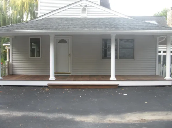 (undisclosed Address), Marlboro, NY 12542
