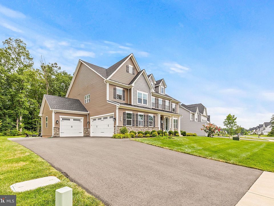 1st image of 7051 Saint Hill Ct