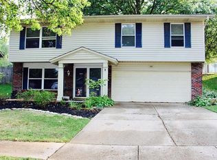 508 Arborwood Dr, Ballwin, MO