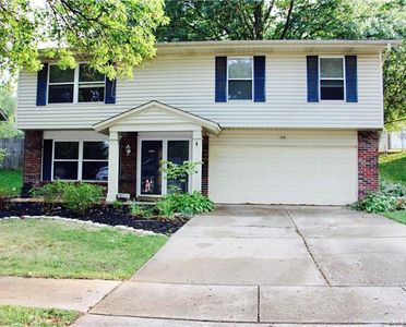 508 Arborwood Dr, Ballwin, MO, 63021