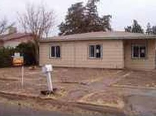 1001 S Blue Bonnet Dr, Deming, NM 88030