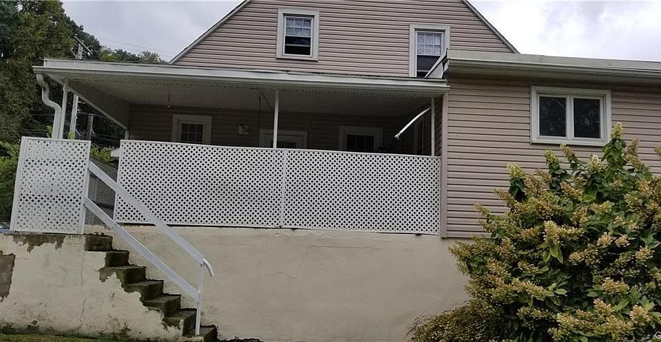 2nd image of 2941 S Pike Ave Floor 2