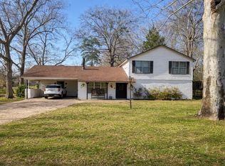 2500 E Houston Ave, Crockett, TX 75835