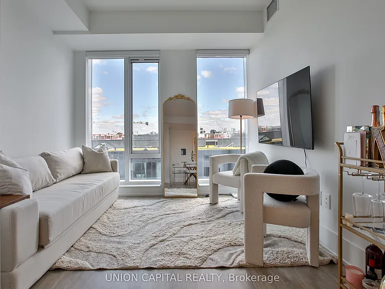 480 Front St W #1505 — Photo 11
