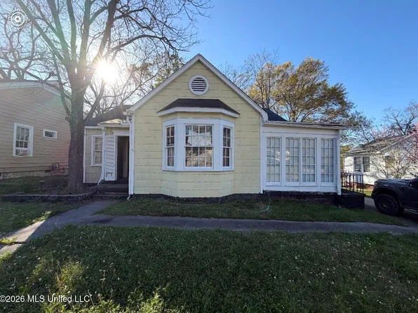 1051 Monroe St, Jackson, MS 39202