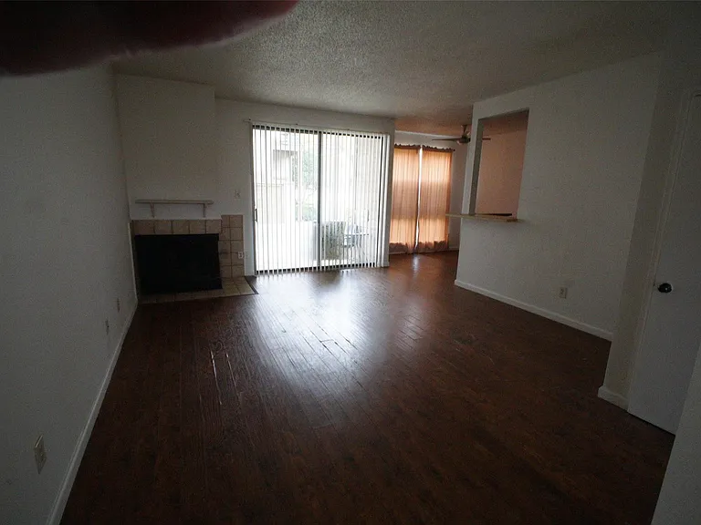 8197 Sands Point Dr #137 — Photo 4