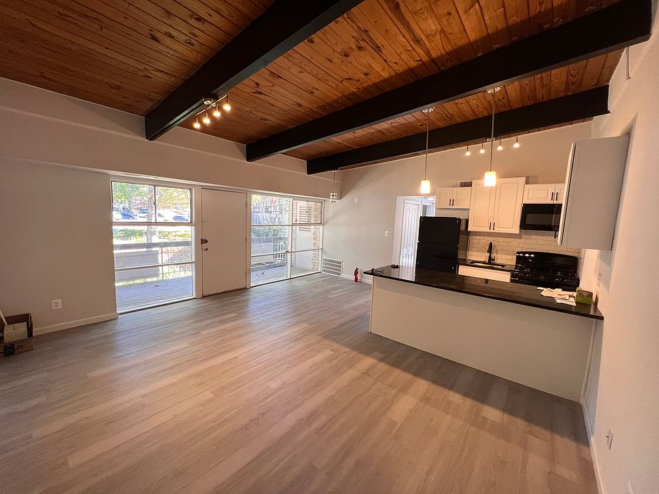 1st image of 7741 Donnybrook Ct Suite 201